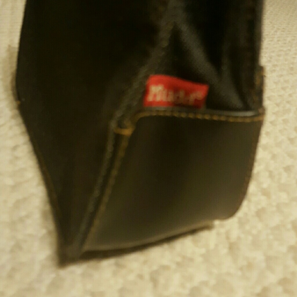 Purse - Picture 2 of 2
